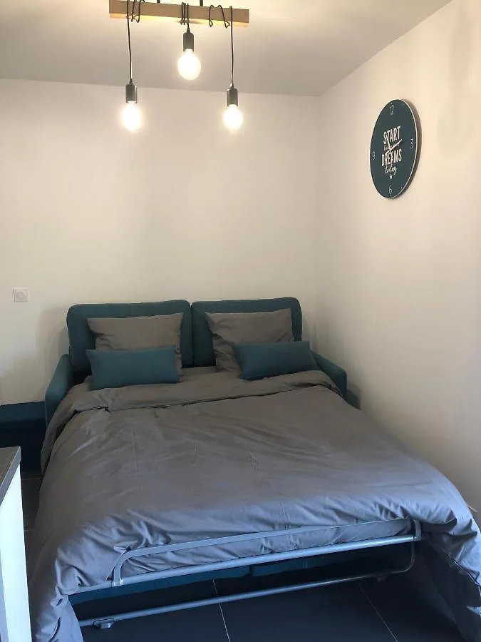 Blue Dream Apartment Juan-les-Pins 0*,